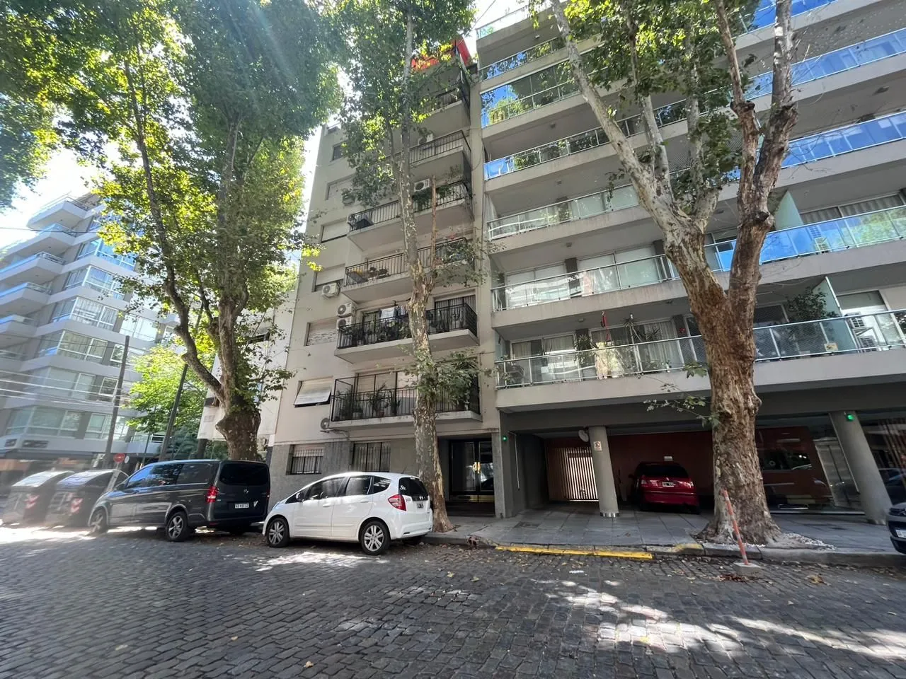 Departamento en AGUILAR 2200