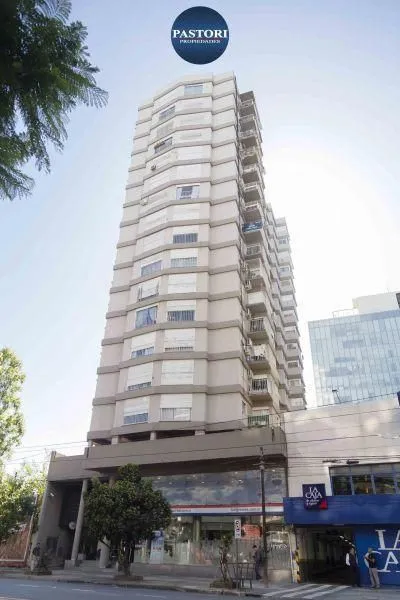 Departamento en Av. Del Libertad 2700