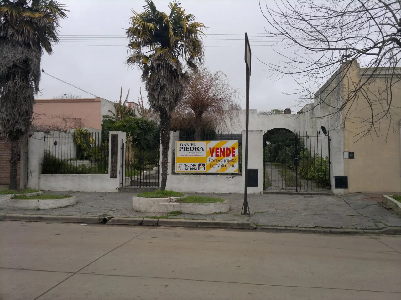 Casa en 19 - SAYBAN 900