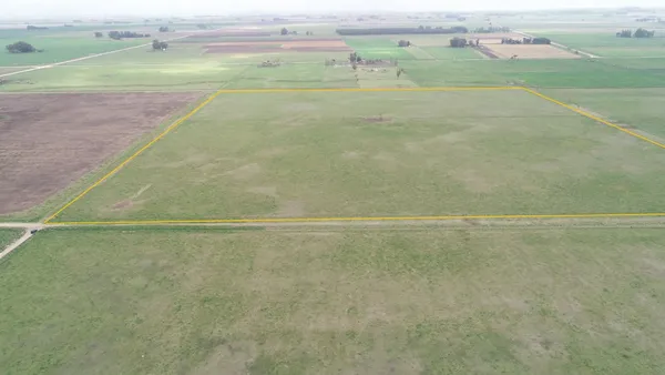 Campo en 120 - 9 - 128 -