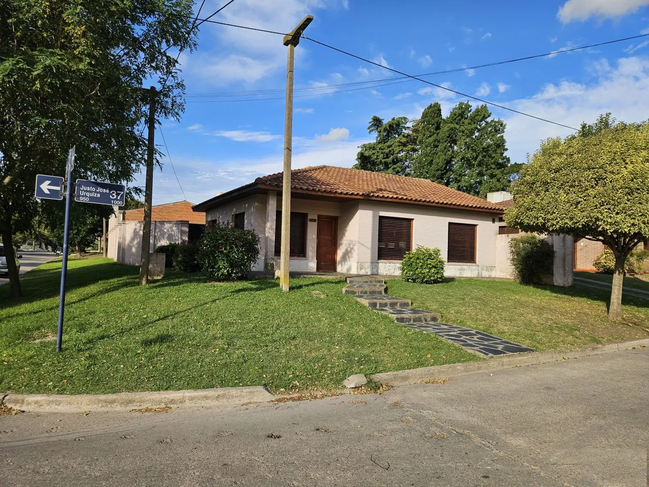 Casa en 37 ESQ. 30