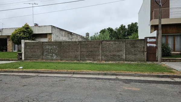 Lote en 25