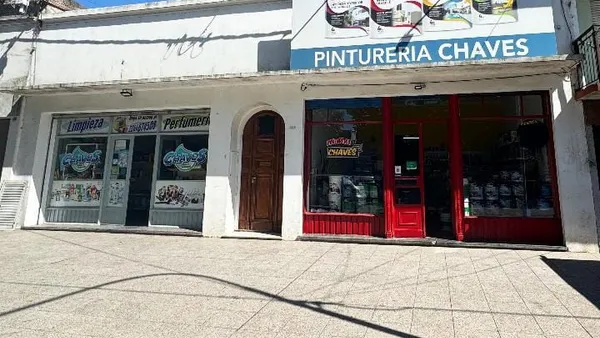 Local Comercial en AV. CHAVES - LOC 400