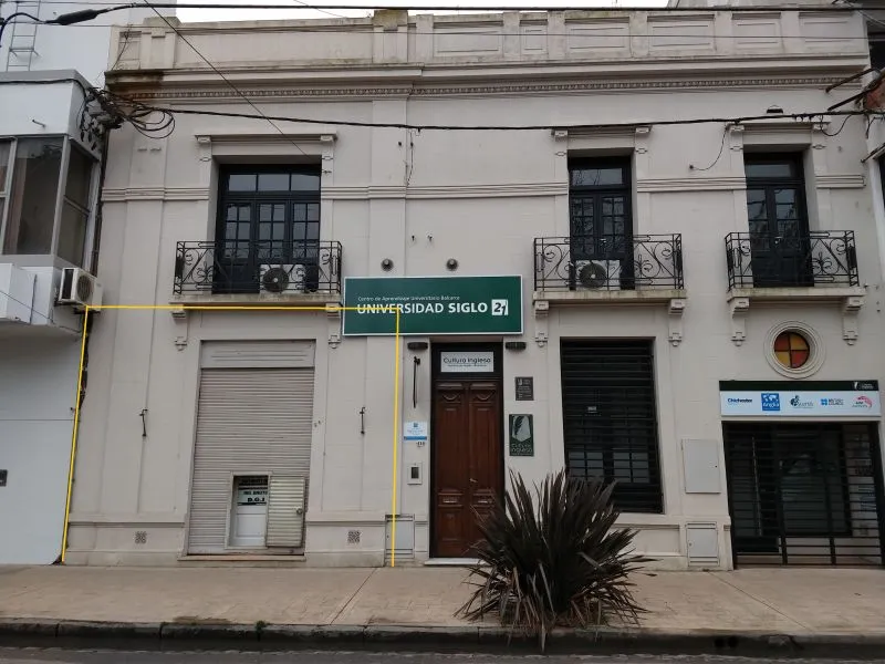 Local Comercial en 20 600