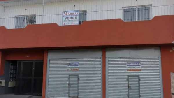 Local Comercial en BARRIENTOS 6300