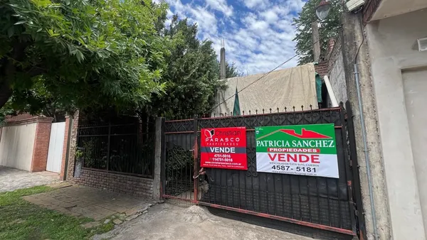 Casa en José Camilo Cro 6000