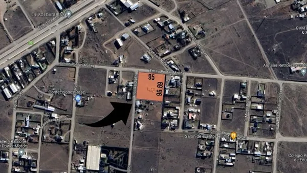 Lote en Emilio Roldan Mo