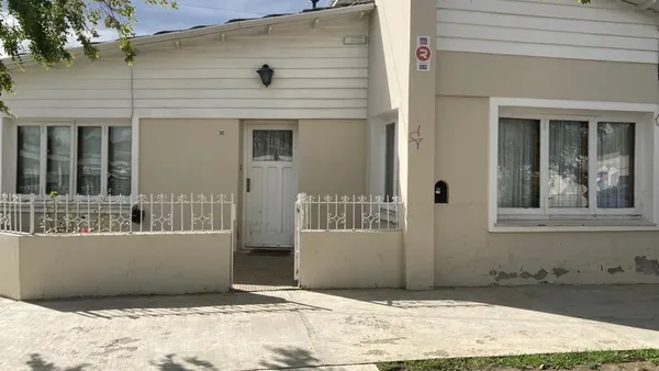 Casa en Raul Alfonsin 300