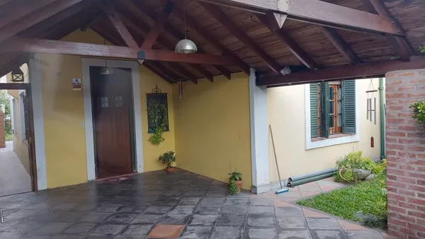 Casa en Viamonte 200