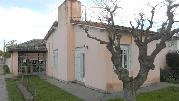 Casa en Avda. Centenario 100
