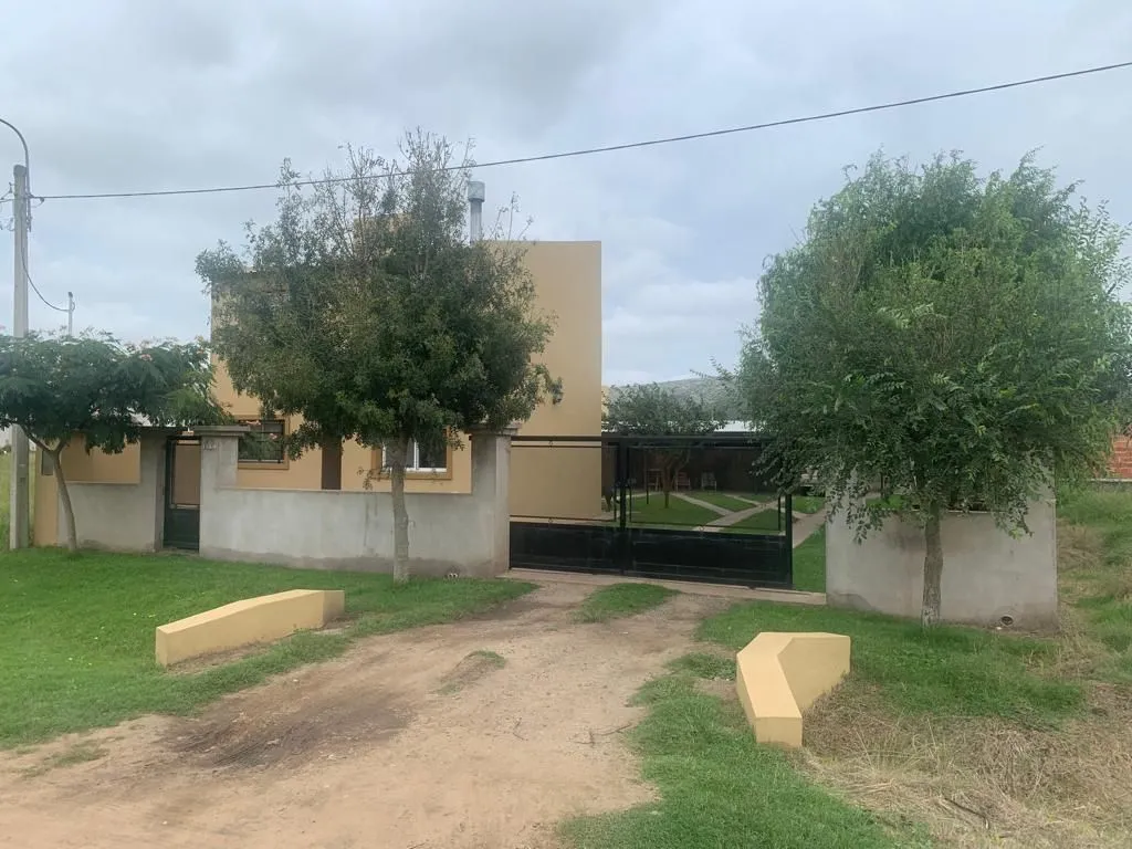 Casa en 27 1300