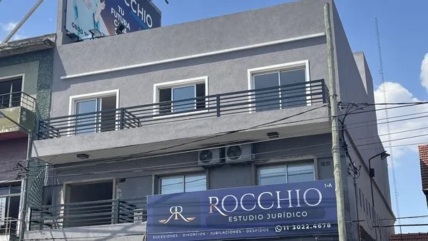 Local Comercial en AV BRIGADIER JUA 2600