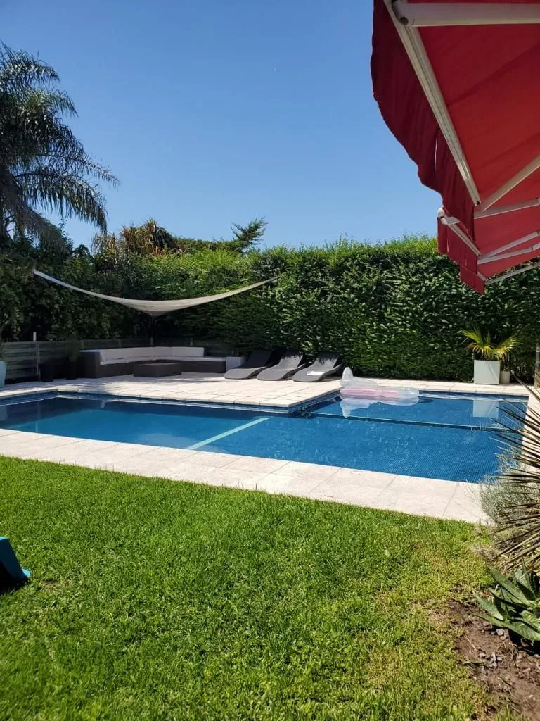 Casa en Aut. Buenos Aire
