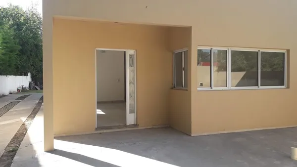 Casa en 10 DE NOVIEMBRE