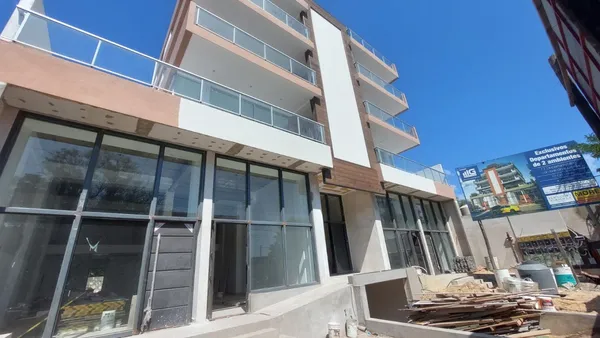 Local Comercial en martin fierro 4000