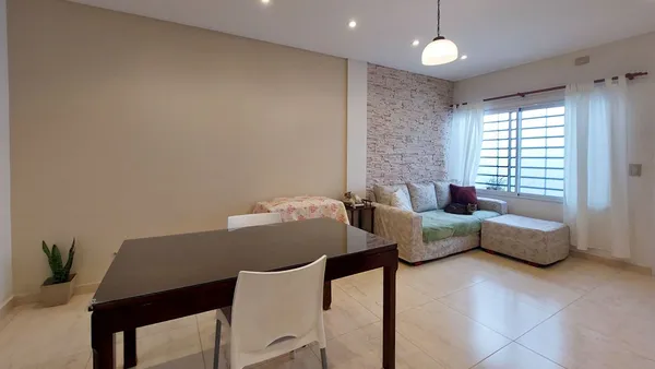 Departamento en ARISTOBULO DEL V 100