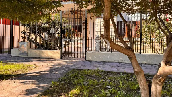 Casa en Gabriela Mistral 100