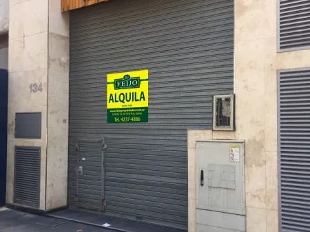 Local Comercial en San Juan 100