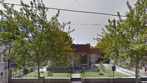 Lote en Avellaneda 100