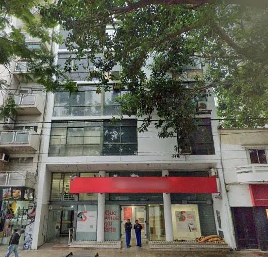 Local Comercial en Av maipu 1300