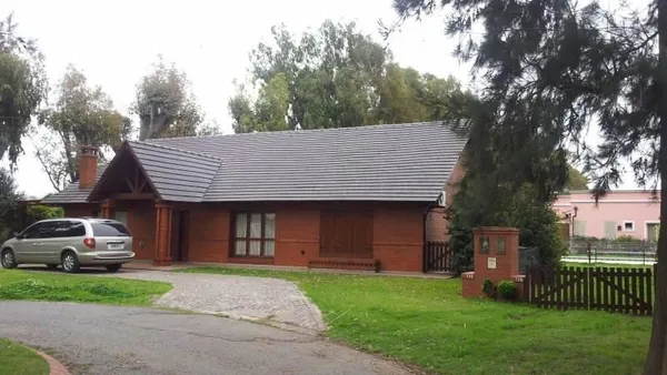Casa en comodoro rivadav 3300