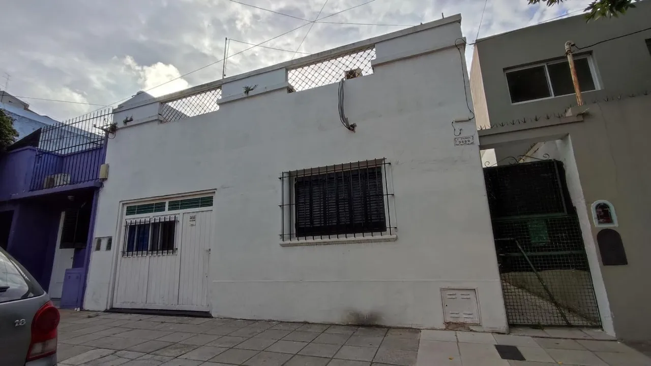 Casa en JOSE MARMOL 3500