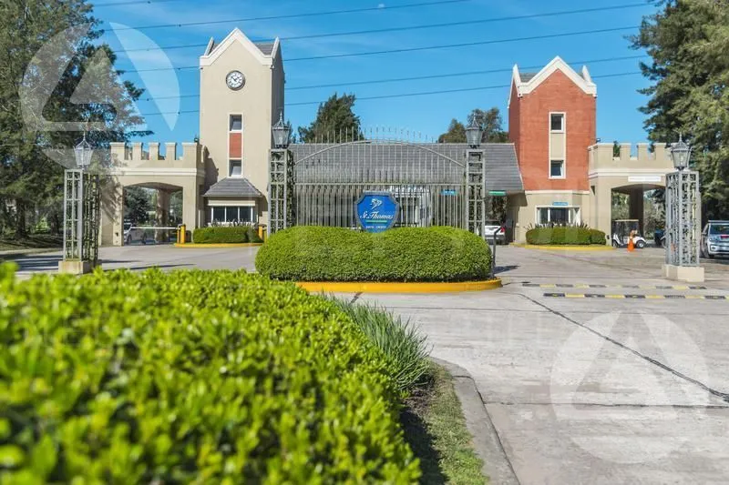 Lote en Saint Thomas Oes