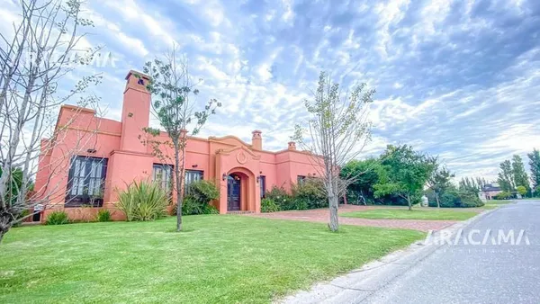 Casa en San Eliseo Golf