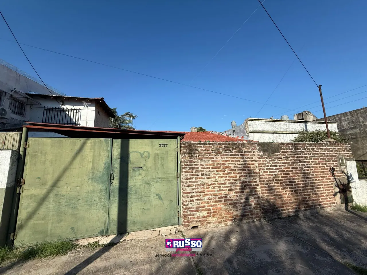 Casa en DERQUI 3700