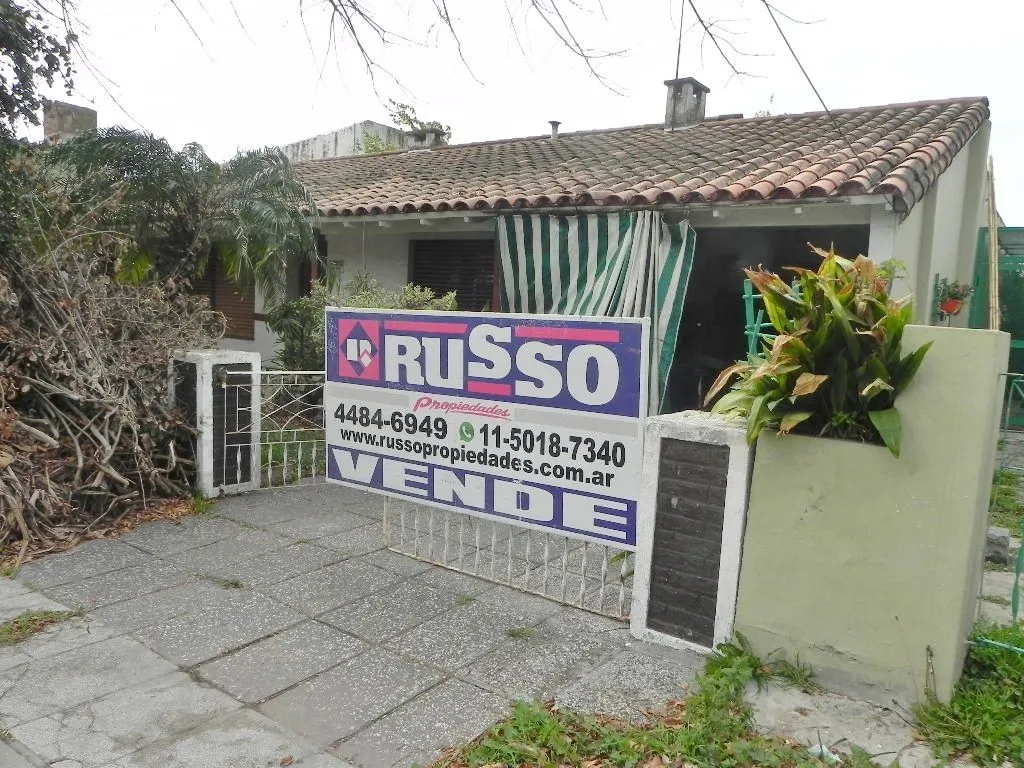 Casa en EL SAUCO 300