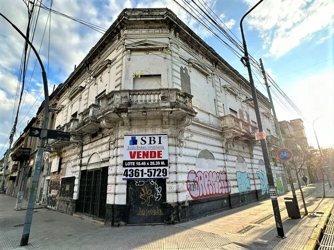 Casa en PI Y MARGALL 700