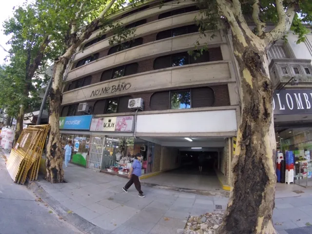 Cochera en Av. Santa Fe 2800