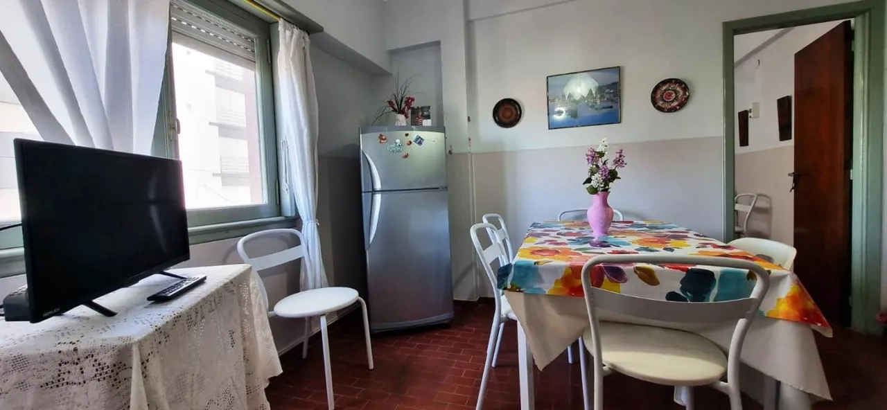 Departamento en Avenida Costaner 1000