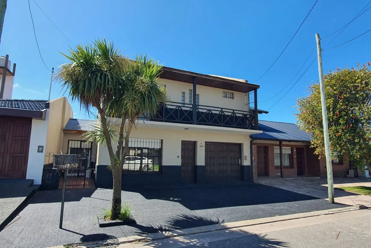 Casa en 7 1400