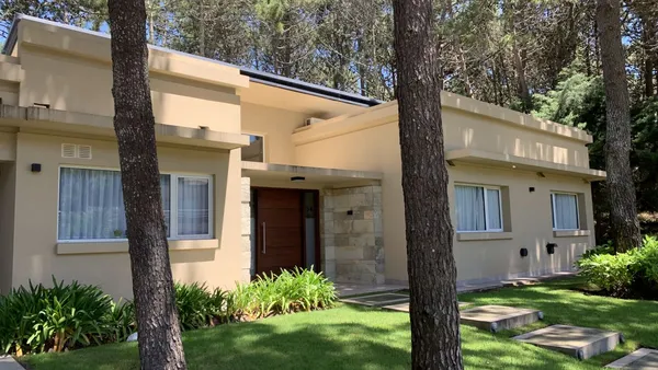 Casa en Troya 900