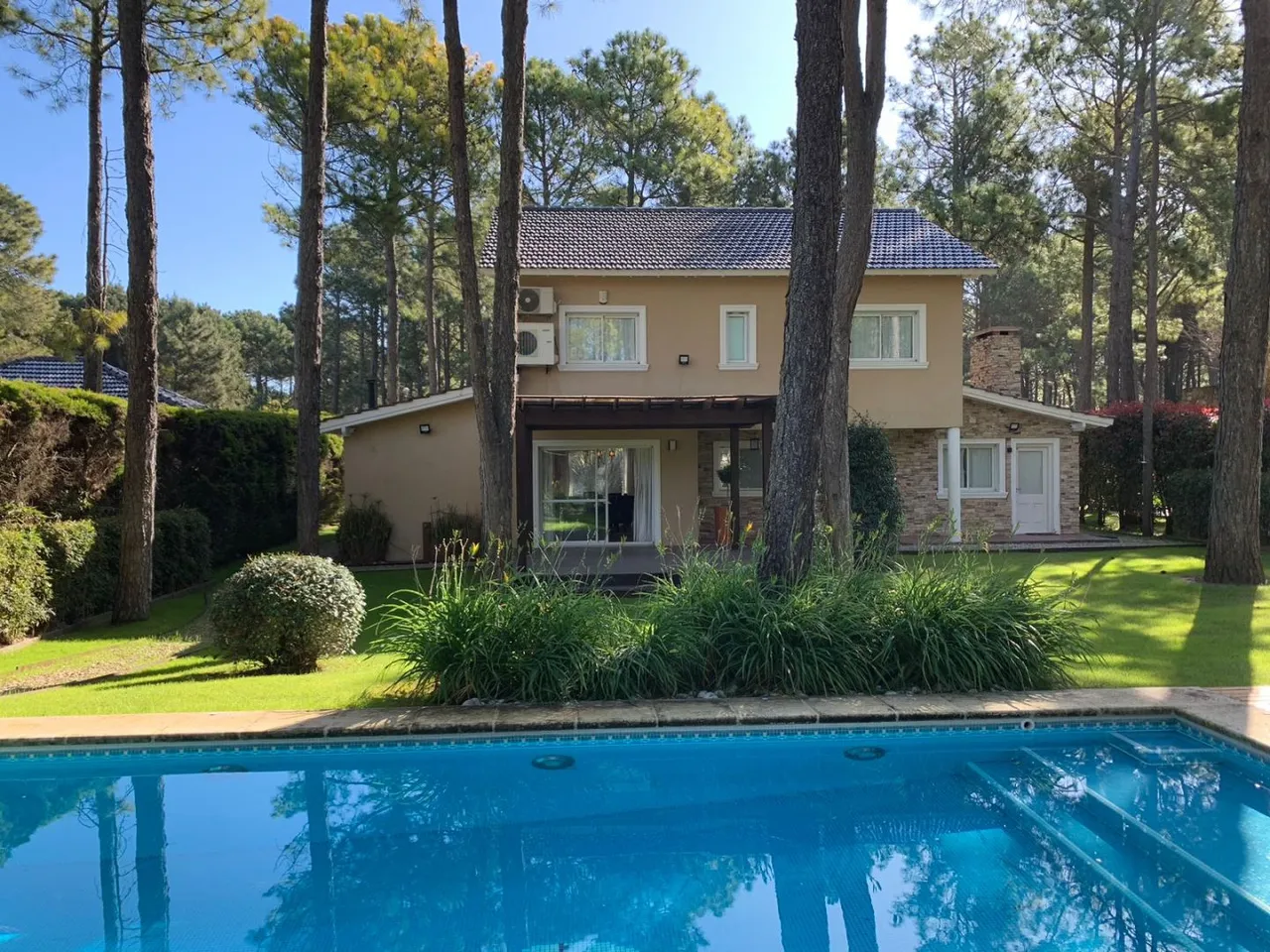 Casa en Aquiles 4400