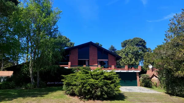 Casa en Submarino Peral 2600