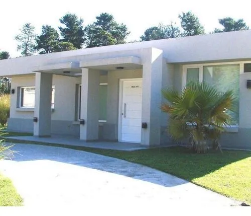 Casa en Eneas 2478