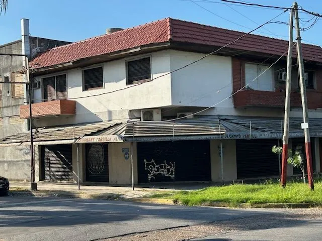 Local Comercial en Carlos Casares 1900