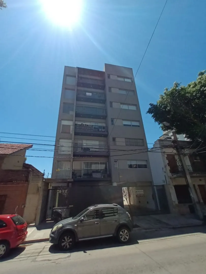 Departamento en JOSE DE SAN MART 900