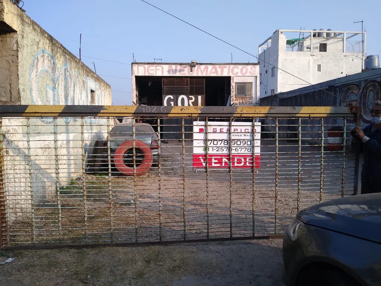 Galpon en AV. LA PLATA 4000