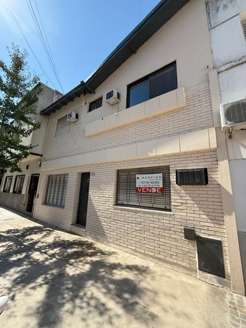 Casa en 9 DE JULIO 100