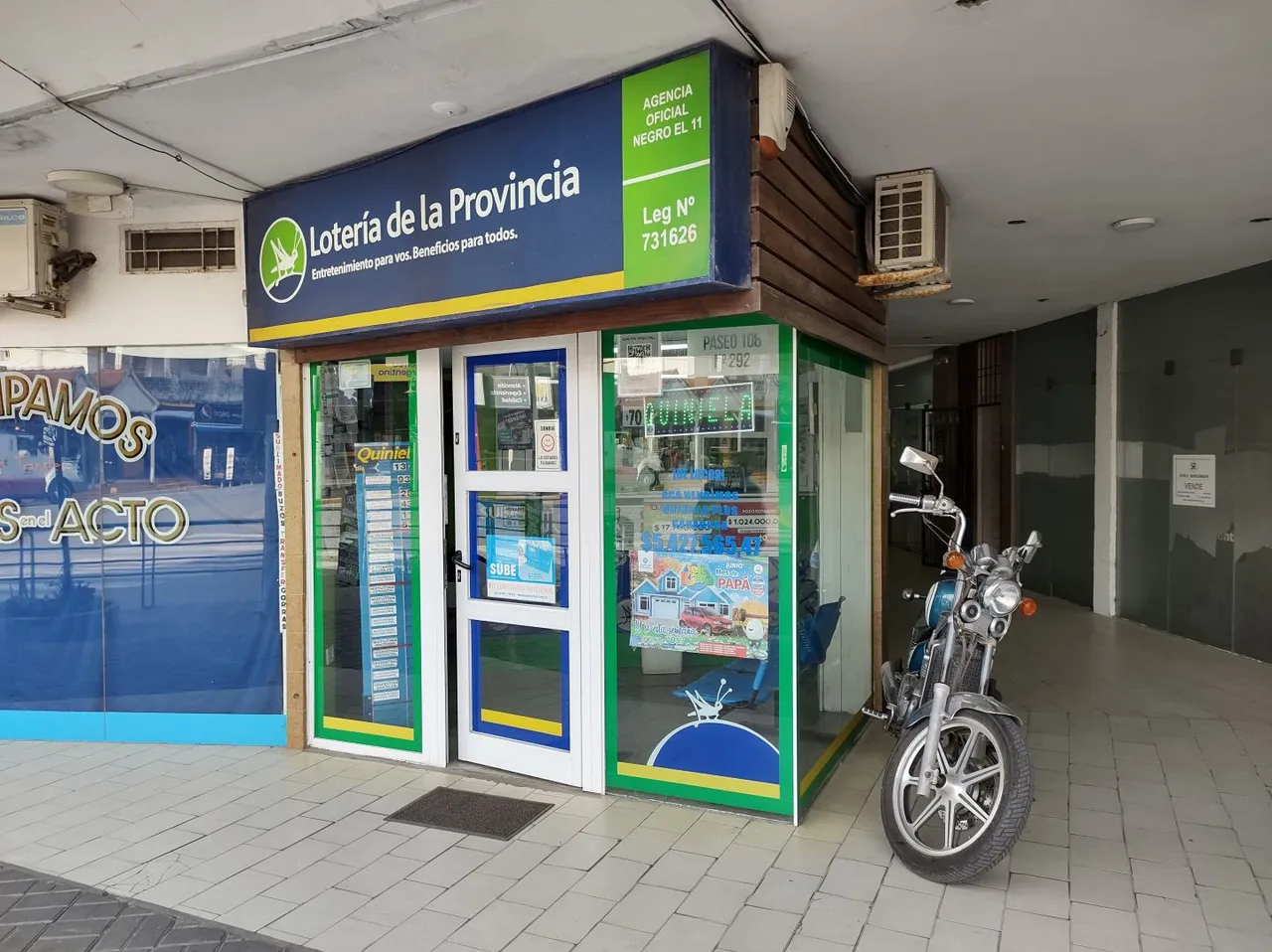 Local Comercial en Paseo 108 200