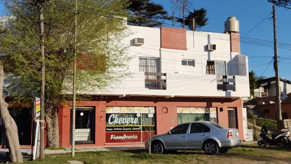 Local Comercial en Avenida 3 2200