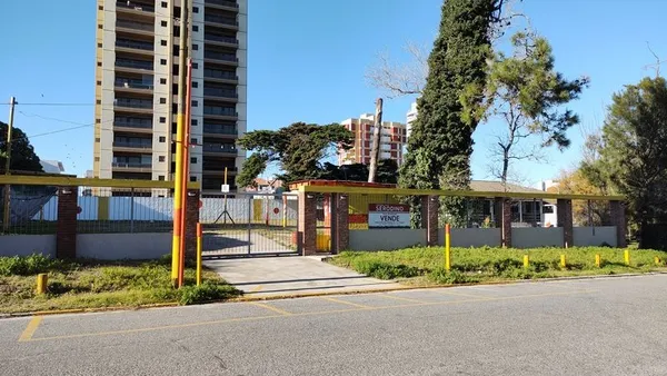 Lote en Avenida 2