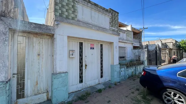 Casa en aguero 2800