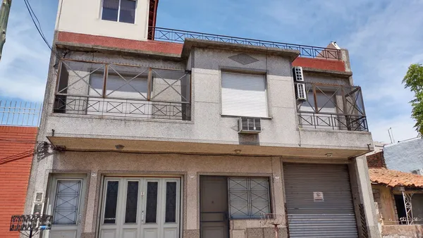 Casa en PUAN 4000