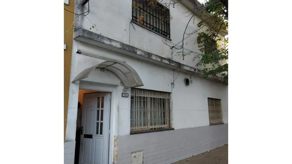 Departamento en CASTELLI 1200