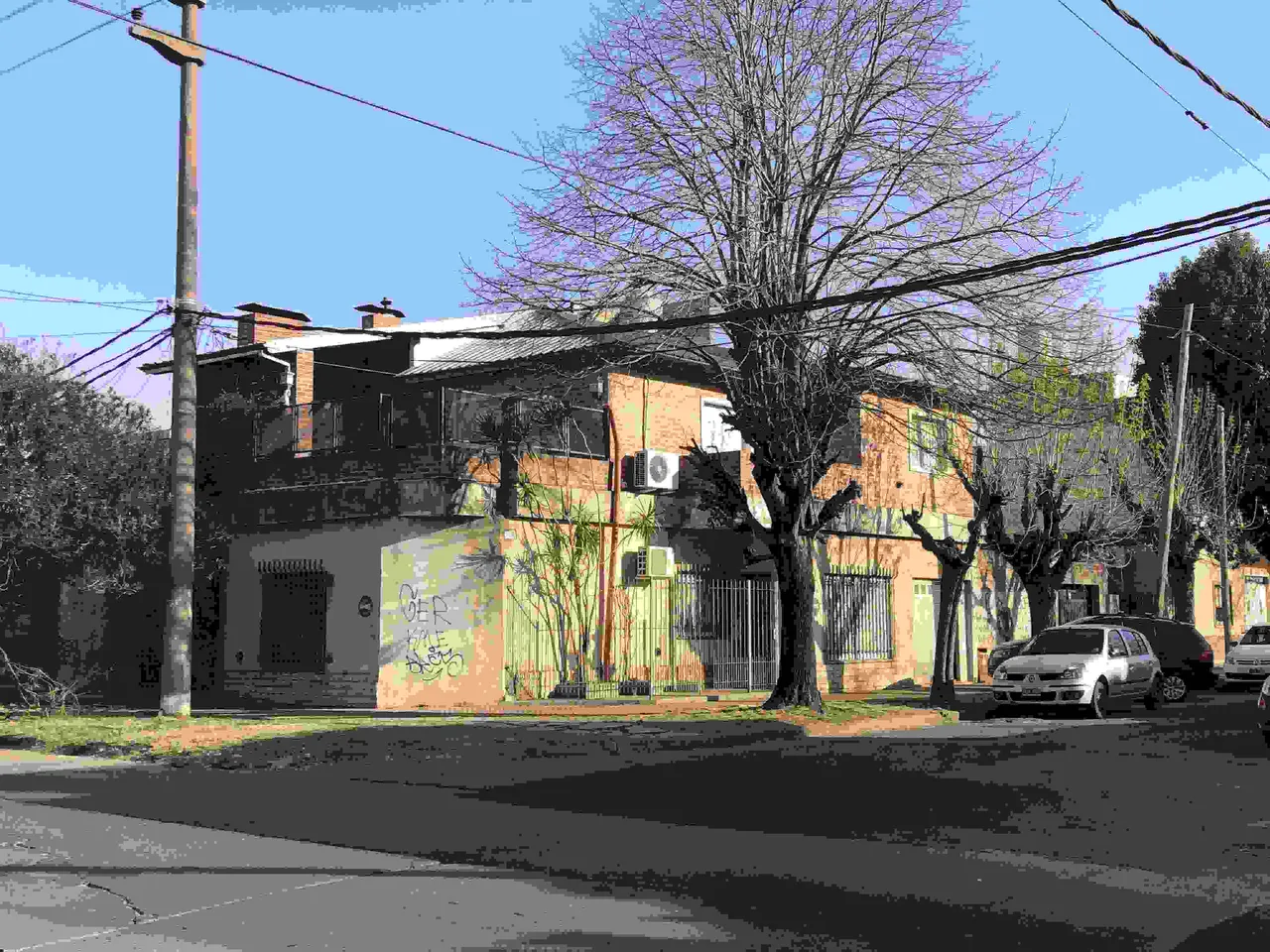 Casa en granaderos 2400