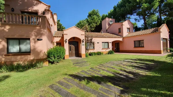Casa en Polifemo 4400